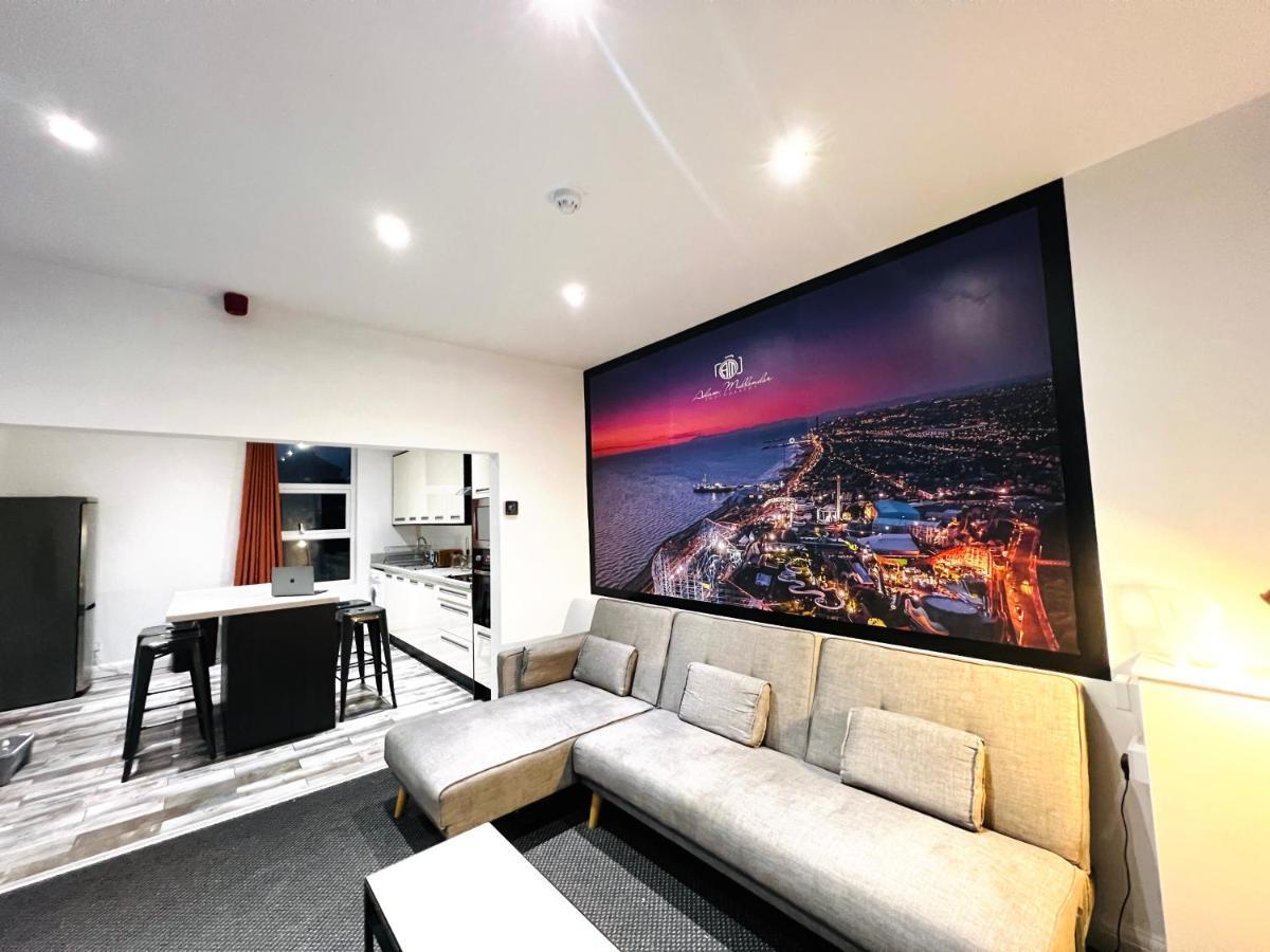 The Pier Suite Serviced Apartment Blackpool Extérieur photo