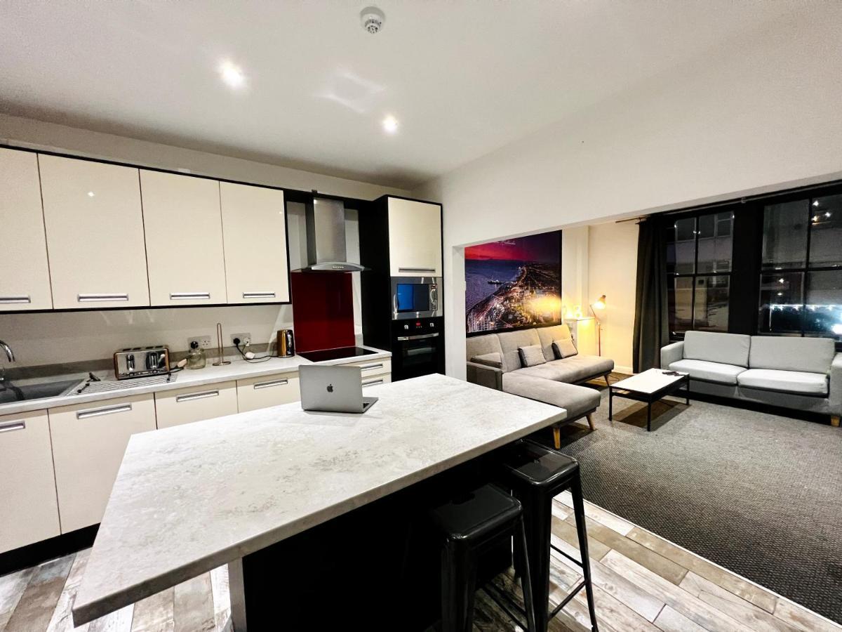 The Pier Suite Serviced Apartment Blackpool Extérieur photo